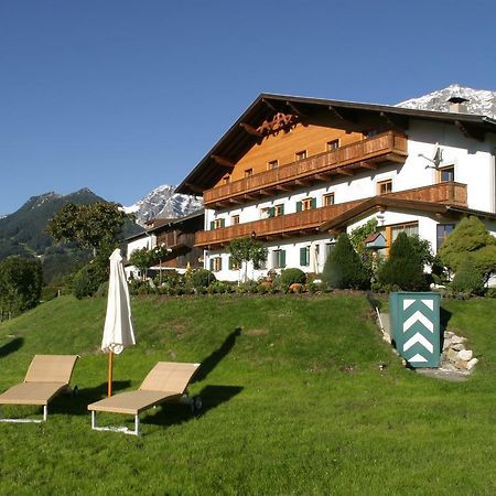 Hotel Landgut Thalerhof Telfes im Stubai Esterno foto