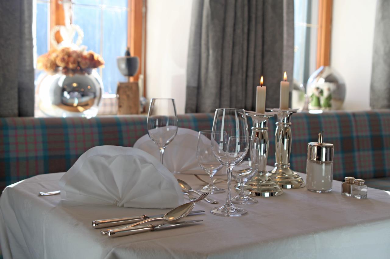 Hotel Landgut Thalerhof Telfes im Stubai Esterno foto